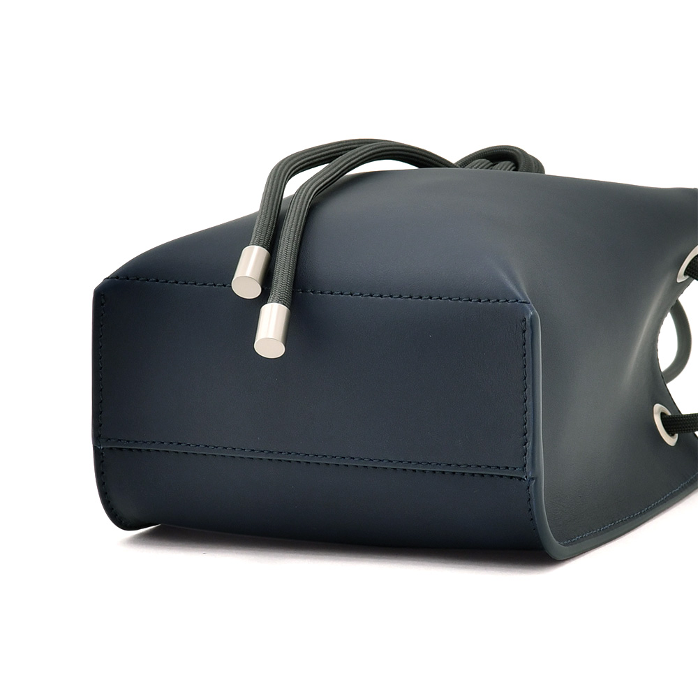 極美品 FARO ファーロ ショルダーバッグ 斜め掛け レザー ロゴ ブラック