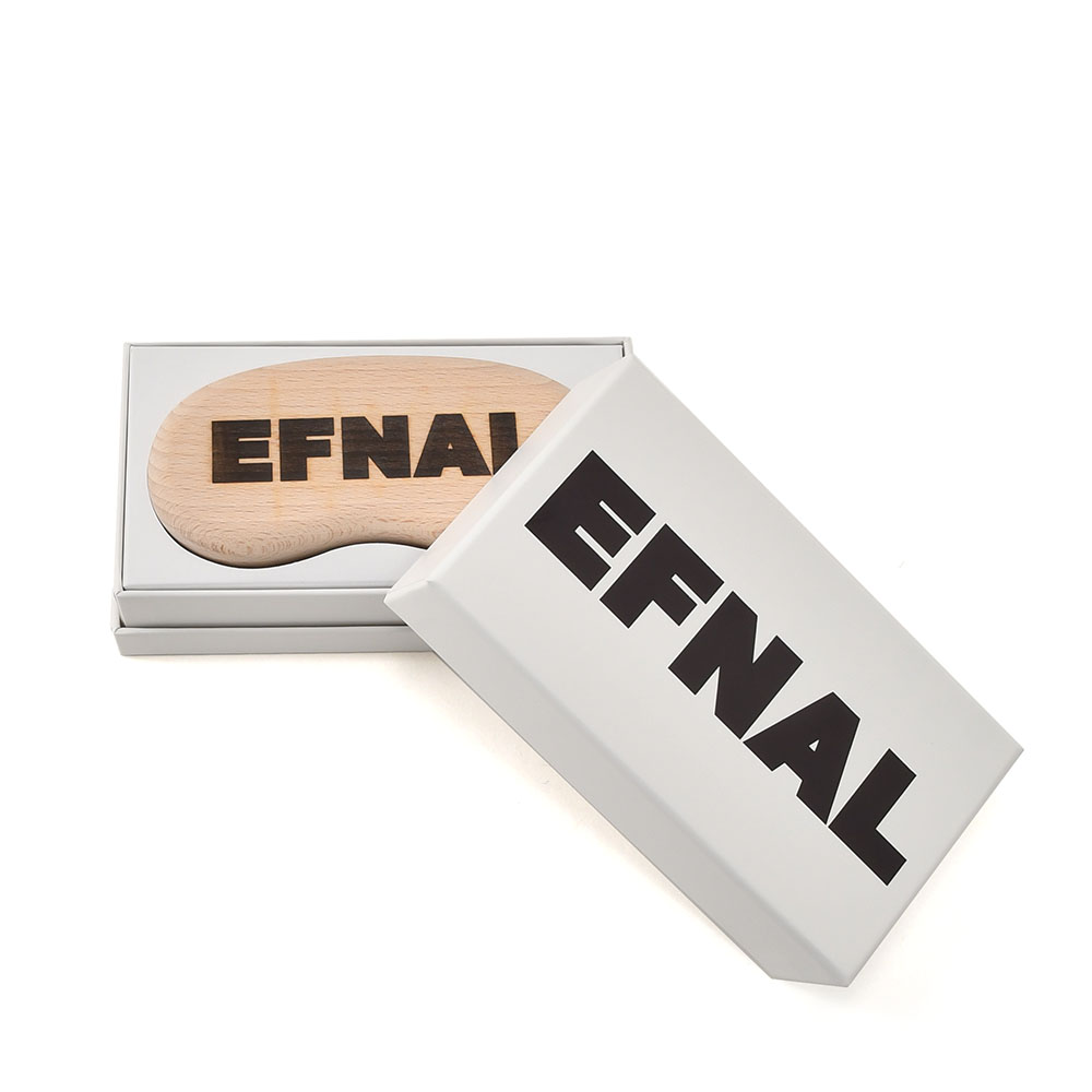 EFNAL CARE イフナルケア 洋服ブラシ 仕立て用ブラシ 白馬毛×天然木 カシミア＆レザー＆毛皮＆ダウンジャケット用 ベージュ ギフト プレゼント |  | 05