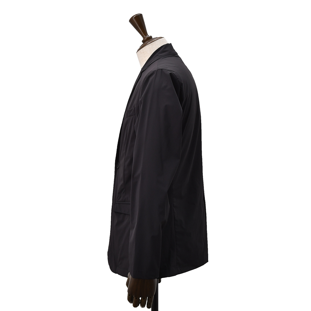 ヘルノ HERNO カジュアルジャケット メンズ 2つ釦シングルフロント FUNCTIONAL WARDROBE ブラック 黒 超軽量ストレッチナイロン 軽量 国内正規品の画像