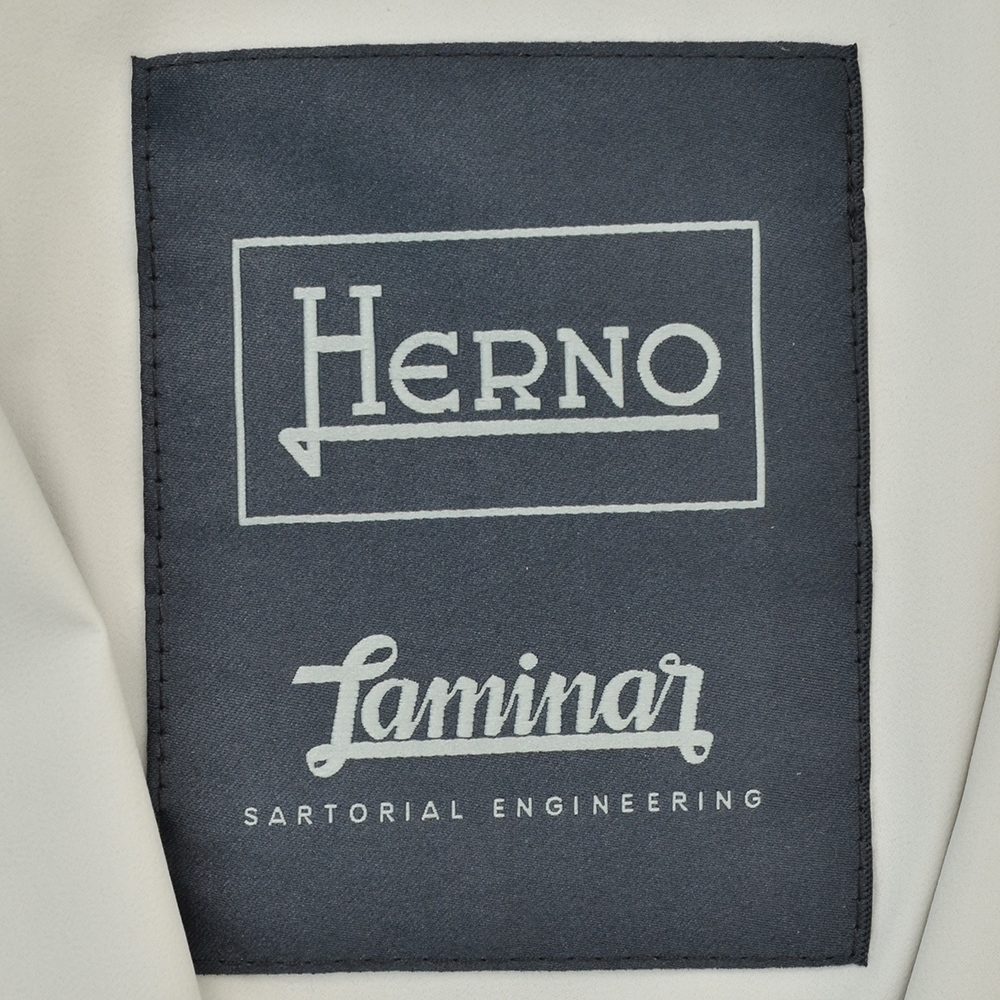 ヘルノ ラミナー HERNO LAMINAR ナイロンジャケット メンズ シングル2つ釦 ストレッチ LIGHT MATT アイスグレー 撥水加工 軽量 国内正規品の画像