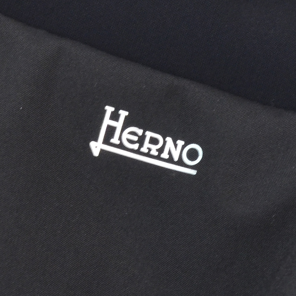 ヘルノ HERNO MA-1型ブルゾン メンズ ライトアウター 撥水ポリエステル 2LAYER WIND STOPPER ブラック 黒 超軽量&撥水 国内正規品の画像
