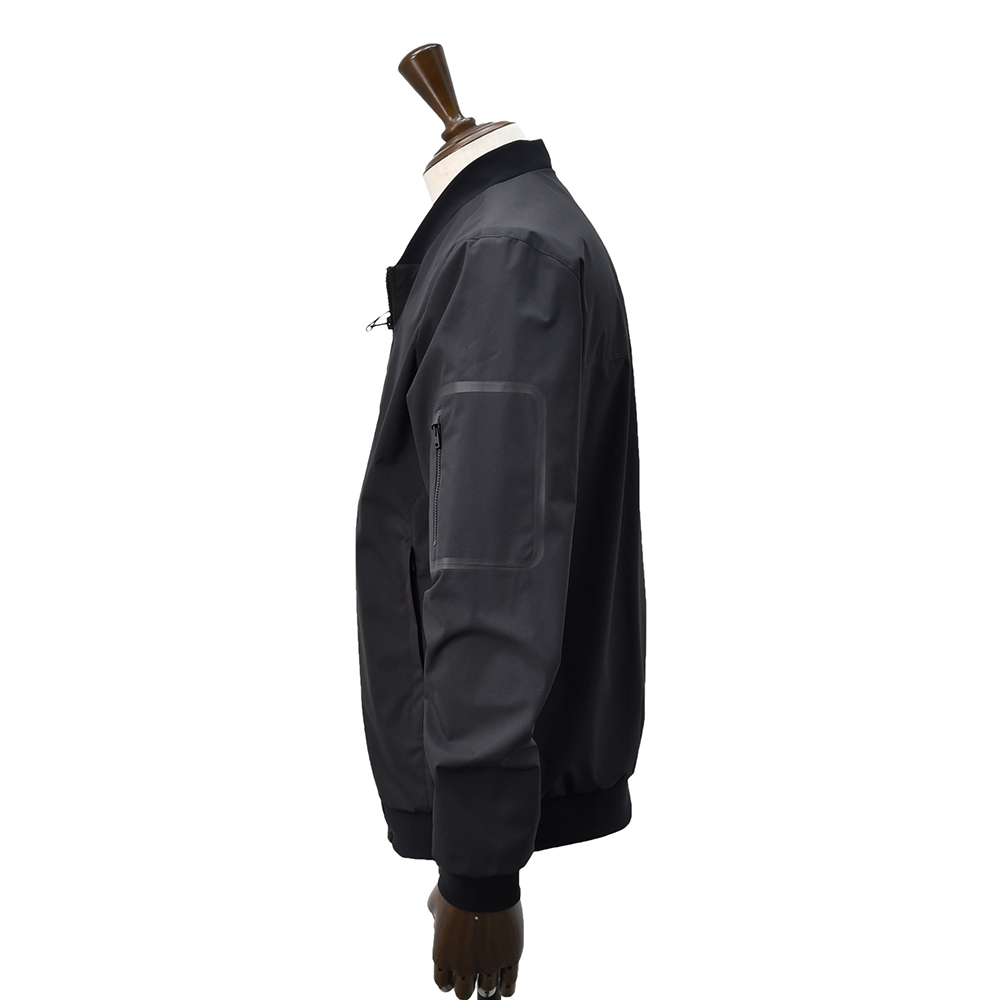 ヘルノ HERNO MA-1型ブルゾン メンズ ライトアウター 撥水ポリエステル 2LAYER WIND STOPPER ブラック 黒 超軽量&撥水 国内正規品の画像