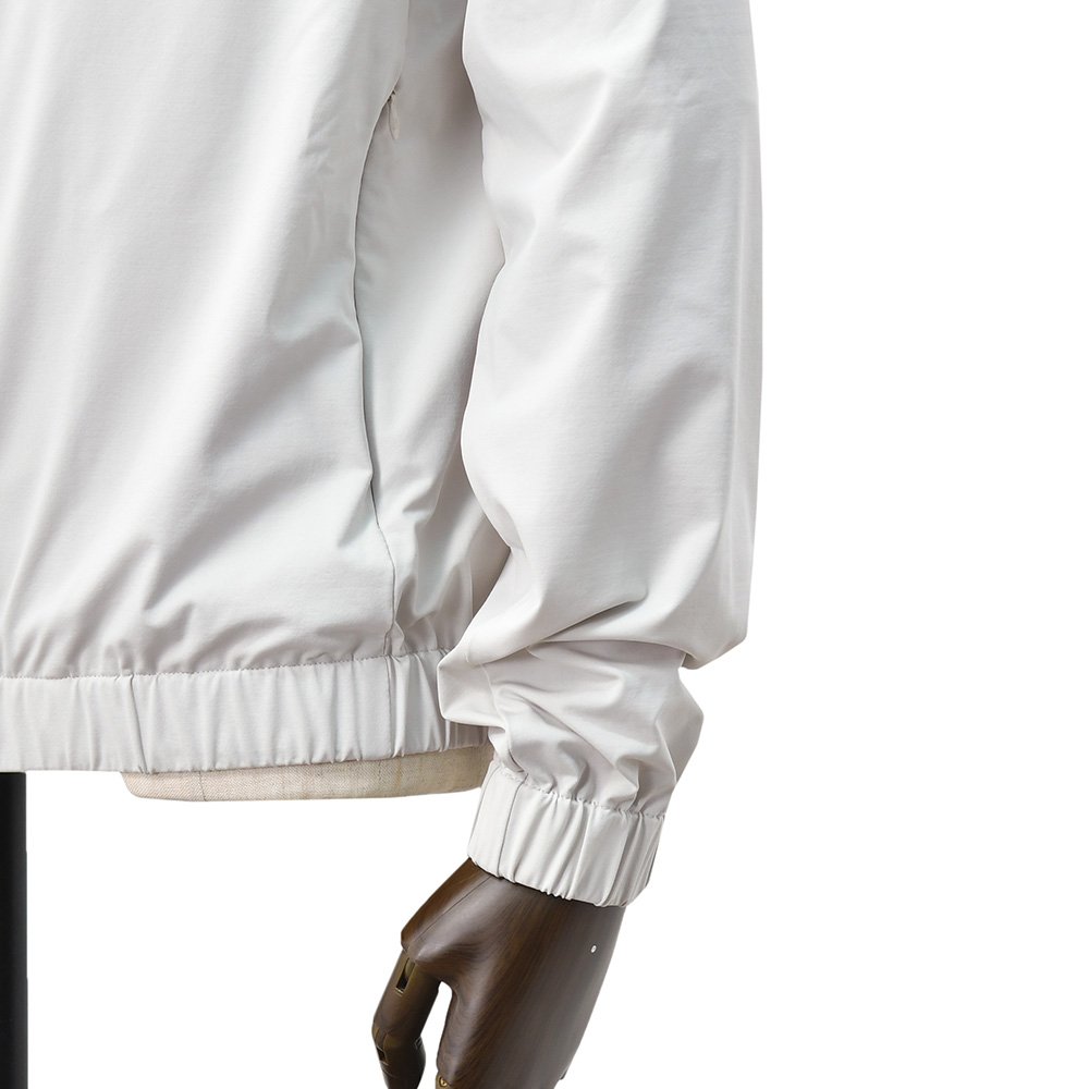 ヘルノ HERNO ナイロンパーカー メンズ フーディーブルゾン ナイロンジャージー NYLON JERSEY ライトグレー リラックスフィット ジップアップ 国内正規品の画像