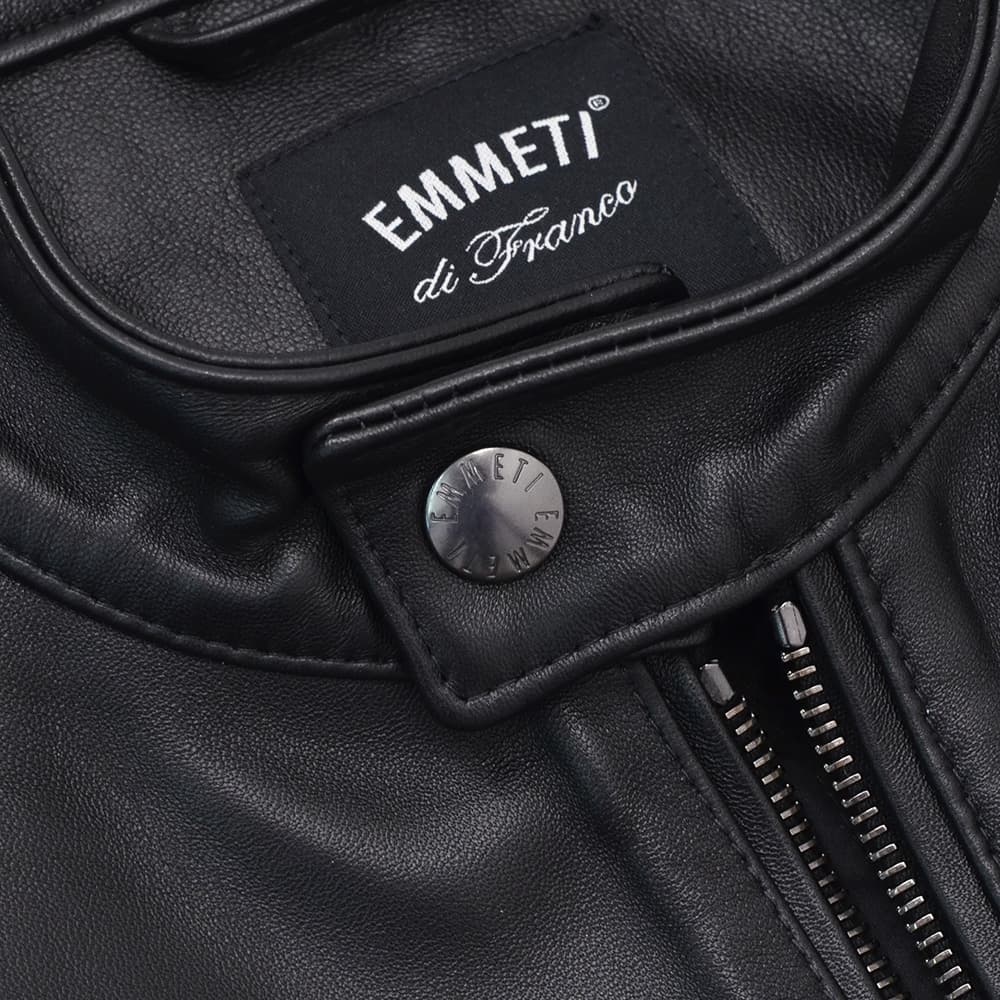 エンメティ EMMETI シングルライダースジャケット メンズ レザーブルゾン JURI ユリ ラムスキンナッパレザー ブラック 黒 ショート丈 国内正規品の画像