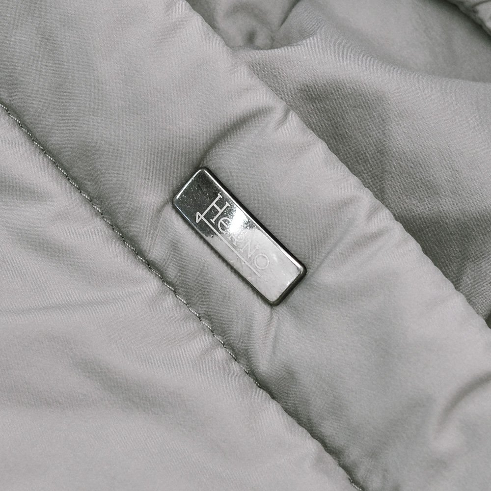 Herno ロゴプリントカーディガン 🦓超軽量ロゴプリントZIPブルゾン🪼｜スリーフォータイム｜ショップ