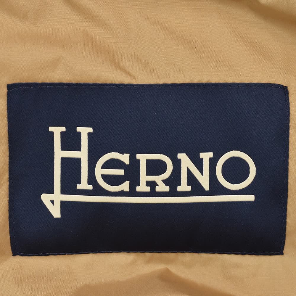 ヘルノ HERNO ダウンジャケット メンズ ポーラテック PI001140U 強撥水ナイロン ブラウンベージュ  ショート丈 ミリタリー フーデッド N-3B 国内正規品の画像