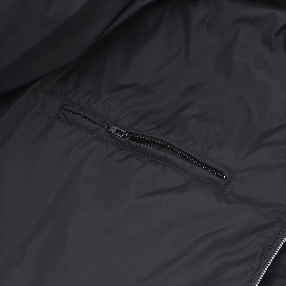 HERNO(ヘルノ) ダウンジャケット メンズ フーディーブルゾン ポーラテック POLAR-TECH ナイロンシャモニー ブラック 黒 国内 ...