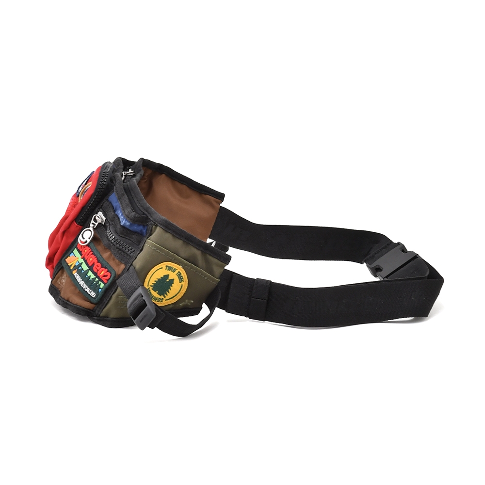 DSQUARED2 ディースクエアード インビクタ コラボ ベルト　バック DSQUARED2（ディースクエアード） ボディバッグ メンズ INVICTA