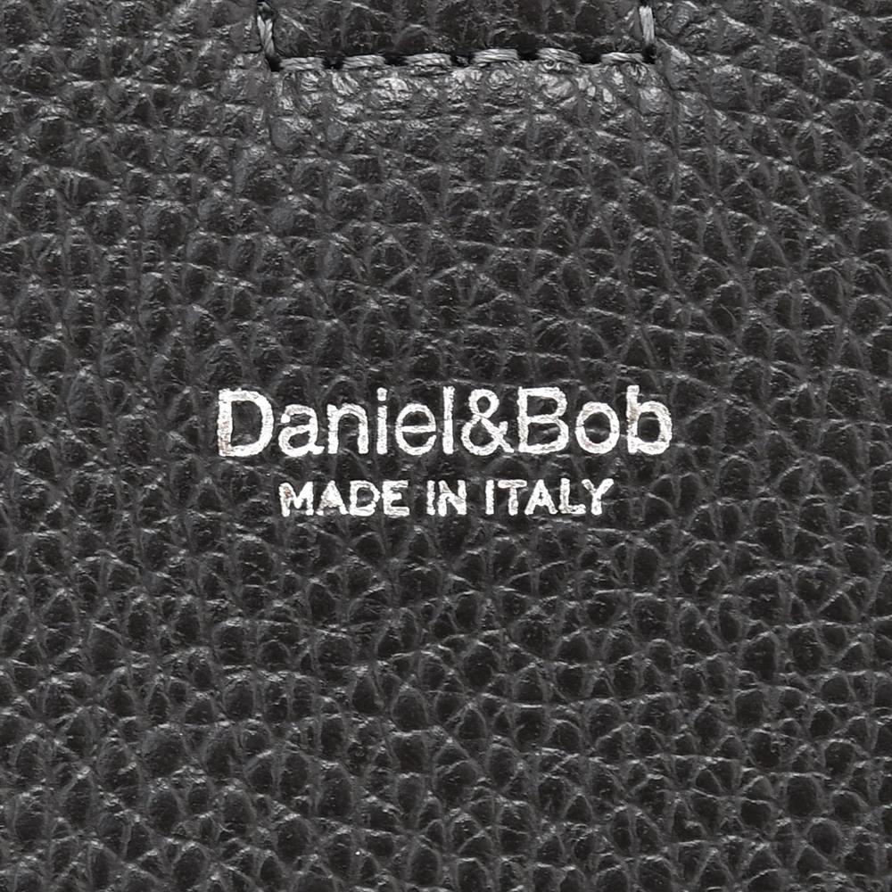 ダニエル&ボブ Daniel&Bob 縦長ショルダーバッグ 男女兼用 レザーバッグ ETTORE エットレ ブラック 黒 ダニボブ アルチェ・アコピアート 国内正規品の画像