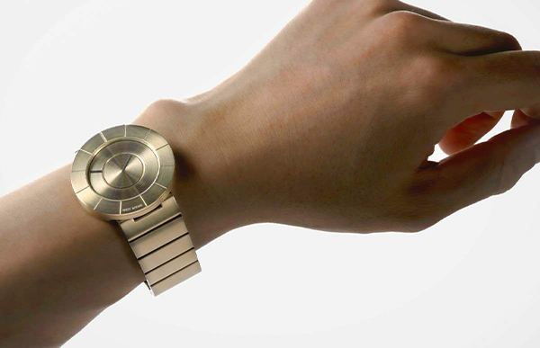ISSEY MIYAKE（イッセイミヤケ） WATCH TO Designed by Tokujin