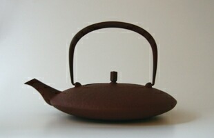 鉄瓶 南部鉄器 やかん 空間鋳造 Moon 大 黒 0.8L 白湯 直火 IH対応