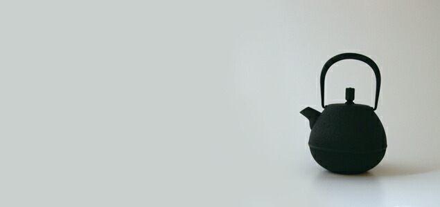 南部鉄器 急須 空間鋳造 Egg 中 黒 0.4L 日本製 爆買 : designshop