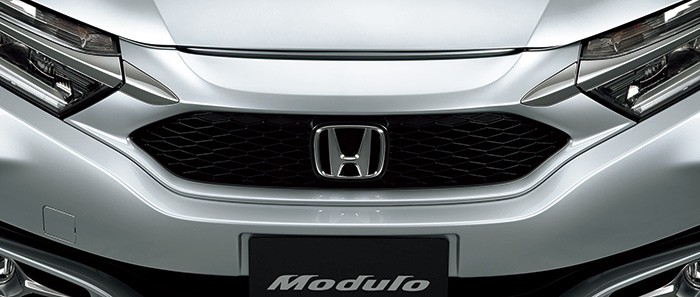 シャトル HONDA ホンダ SHUTTLE 純正 フロントグリル 2015.5〜仕様変更