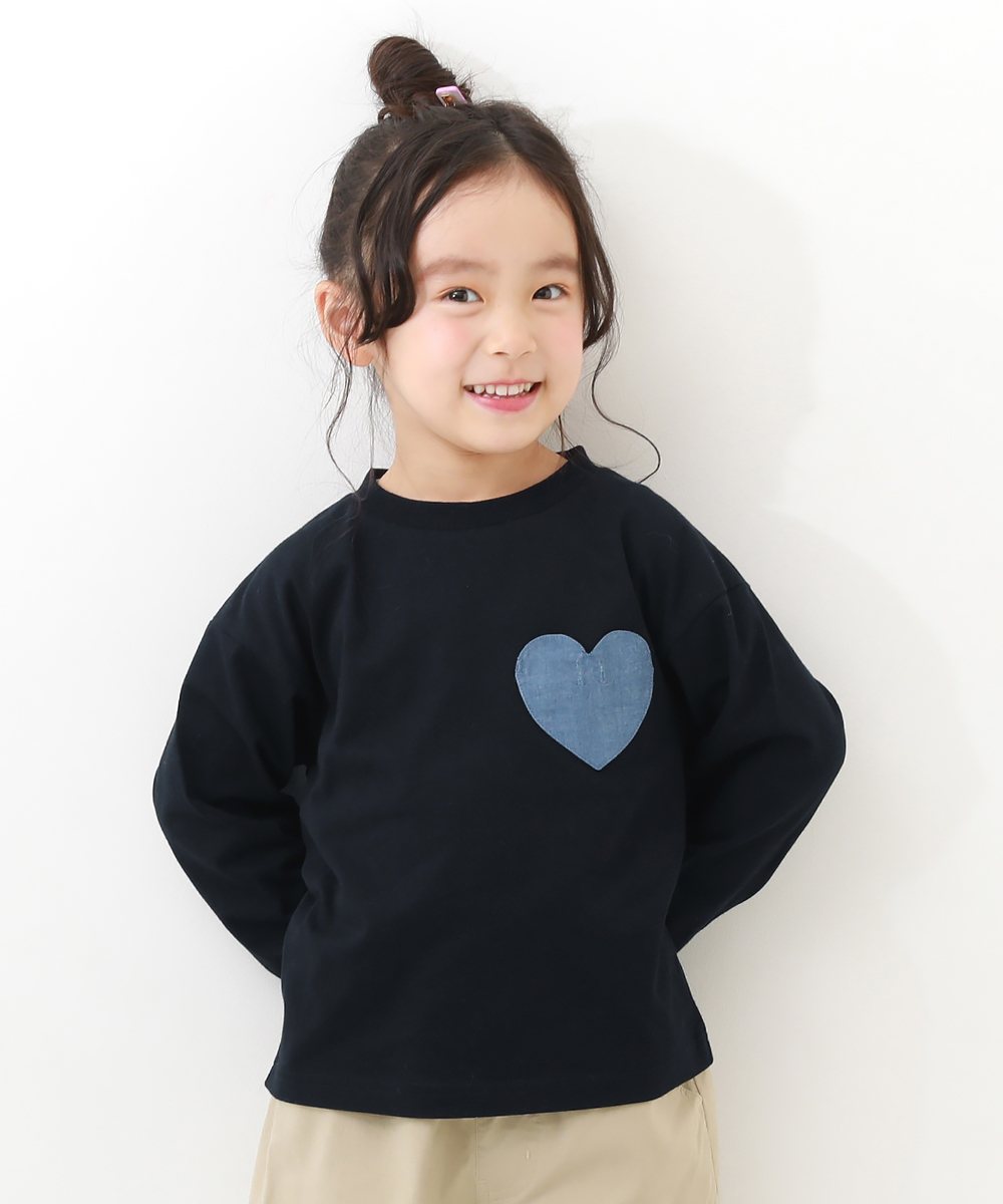 OLLEBOREBLA ♥️ぶたさん天使の羽根わんちゃんブラック 長袖 Tシャツ OLLEBOREBLA ♥️ぶたさん天使の羽根わんちゃんブラック 長袖 T