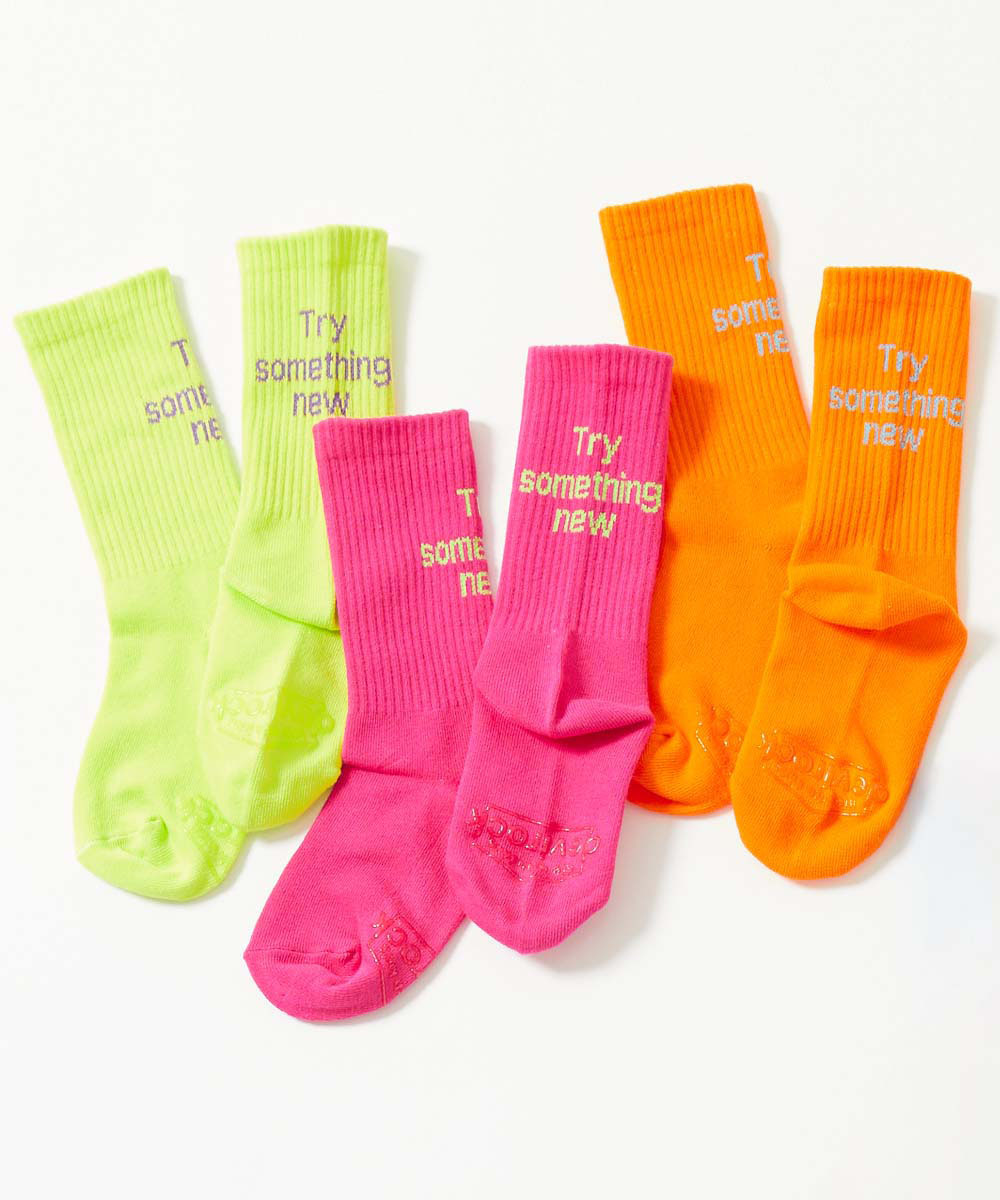 入園 入学 通園 通学 小学校 幼稚園 保育園 運動会 カラーソックス 派手 靴下 親子で使える 3足セット ネオンカラー ロゴソックス キッズ 子供服 devirock | devirock | 01