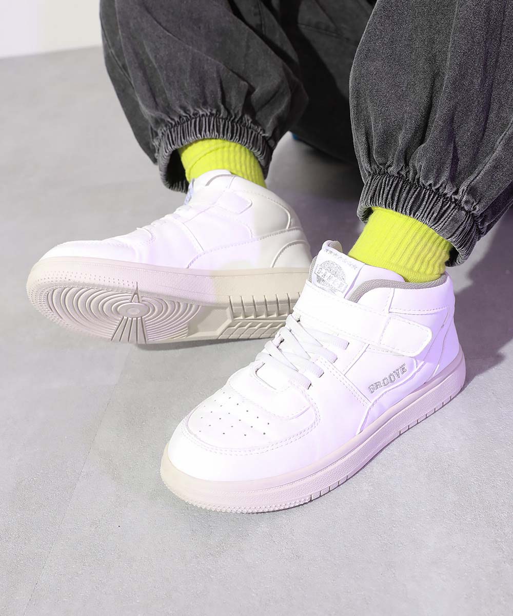 入園 入学 通園 通学 小学校 幼稚園 保育園 スクール 小学生 スニーカー シューズ 靴 クッションインソール付き 防滑 ミッドカットスニーカー 子供服 devirock | devirock | 01