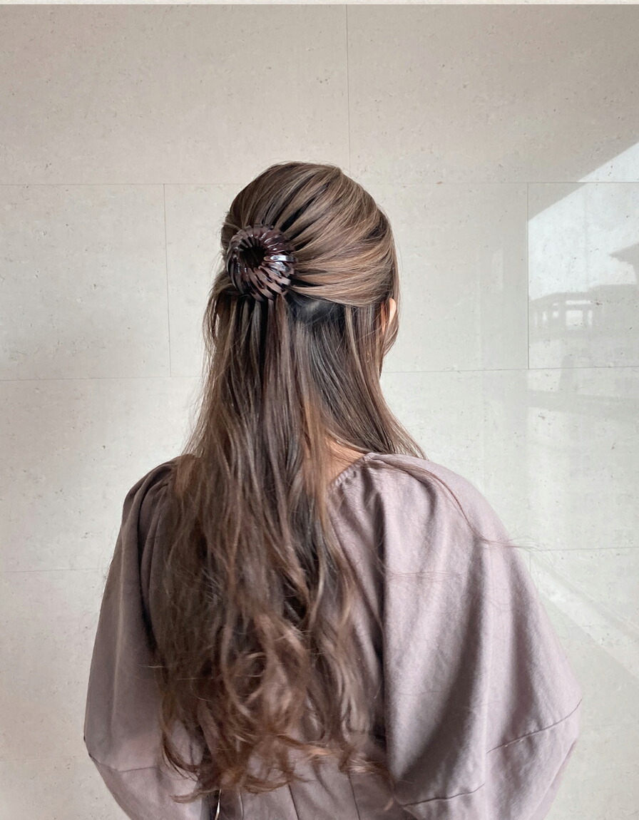 韓国アイドルに近づける! 簡単かわいいヘアアクセサリーアレンジ♡ ローリエプレス | 韓国ファッションマルチスタイルパール幾何学のヘアピン女の子 ポニーテールホルダーヘア | tk.gov.ba
