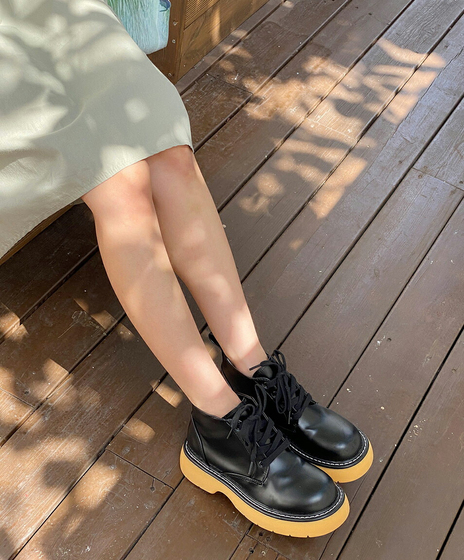 22人気 韓国 プラットフォーム カジュアル ショートブーツ ショート 春 秋 Dholic 通販 Paypayモール ファッション シューズ 靴 ブーツ フェイクレザー 厚底 美脚 シンプル ステッチ 高評価新品