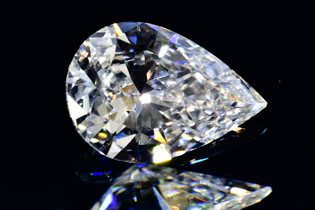 3ctアップ 超大粒 ダイヤモンドリング ペアシェイプ テーパーバケット 希少 3ctアップ 超大粒 ダイヤモンドリング ペアシェイプ テーパーバケット 希少