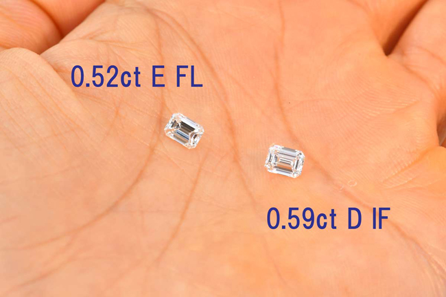 0.5カラット エメラルドカット ダイヤモンドリング 横 プラチナ E