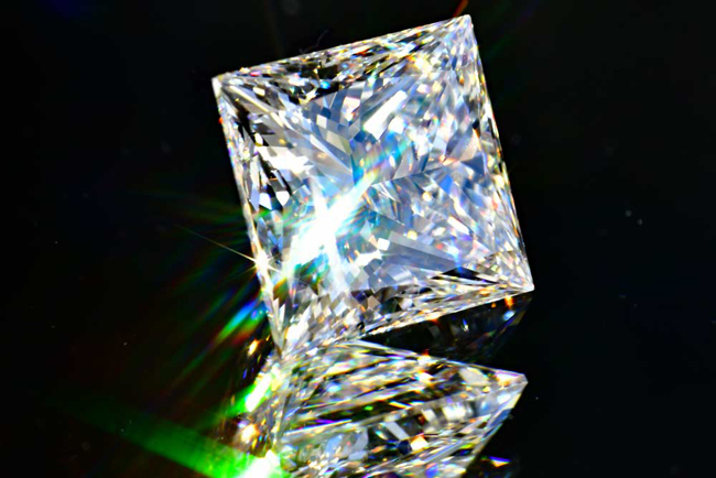 鑑定書付　ラボ　D VS1　センター1.4ct　ピアス ダイヤモンド ピアス 1.0ct(Total) E～H VS1～SI1 VERY GOOD