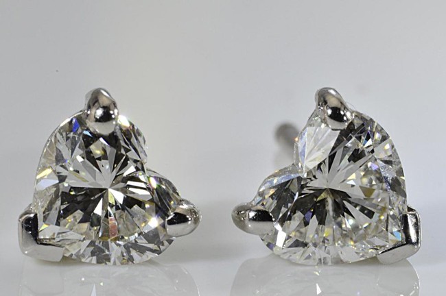 005Pb【高品質】オープンハートピアス　SV　紫ダイヤ　大粒　華やか　大人女子 Jewel Cubic Aurora Heart ピアス | KTY