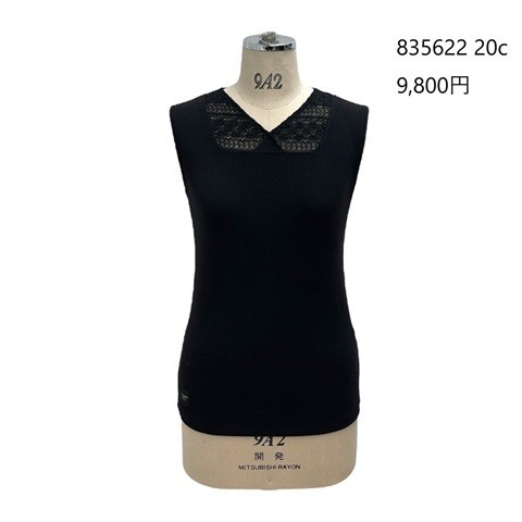 ayane フレアタンクトップ ブラック40とホワイト40 (2枚です) ayane