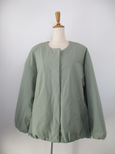 【新品同様】Dignite collier ビッグスリーブレスジャケット カーキ Dignite collier（ディニテコリエ） 送料無料 バルーン中綿ブルゾン