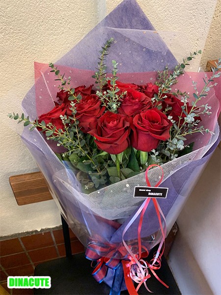 品質が完璧 赤バラ フラワー 花束 10本 ユーカリ 母の日 結婚記念日 誕生日 ギフト 開店祝い 移転祝い 送料無料 敬老の日 プレゼント 結婚祝い 定年 退職祝い