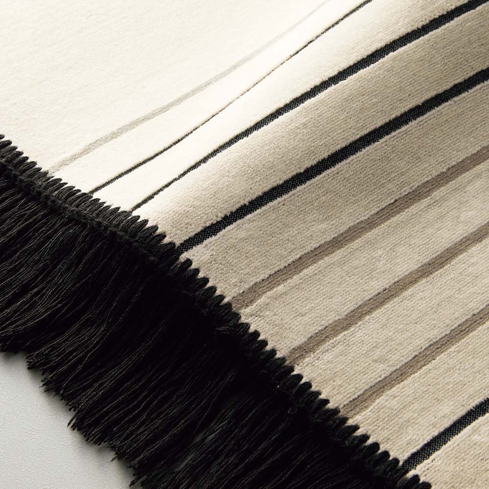 カーペット ラグ マット 絨毯 防炎 ベルギー製 モケット織 床暖房 綿 畳 デザイン Sliert/スライア モケット織ラグ 約190cm×190cm H47010 ラグ 写真は約190cm×190cmです カーペット アイボリー　 モカ　 アイボリー 素材アップ モカ