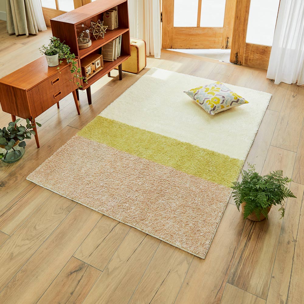 【新品タグ付き】シルク100% Cara カーラ ディノス LLC 大きいサイズ dinos（ディノス） ≪約130×190cm≫ 防ダニ洗えるラグ スクエア
