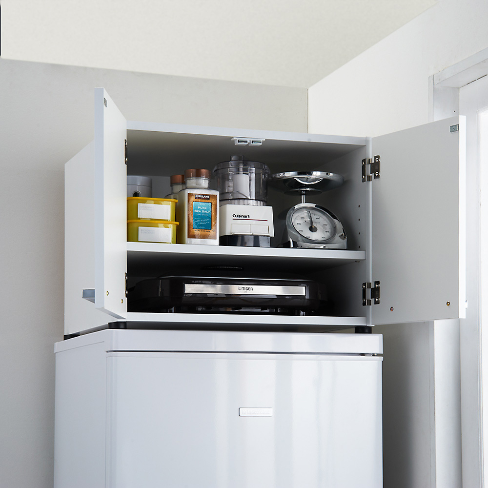 dinos（ディノス） 光沢仕上げ・冷蔵庫上ストッカー 幅57cm（脚部59cm