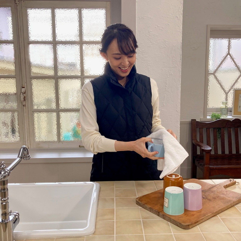 dinos（ディノス） 電熱ベスト レディース おしゃれ ダウンベスト 秋冬