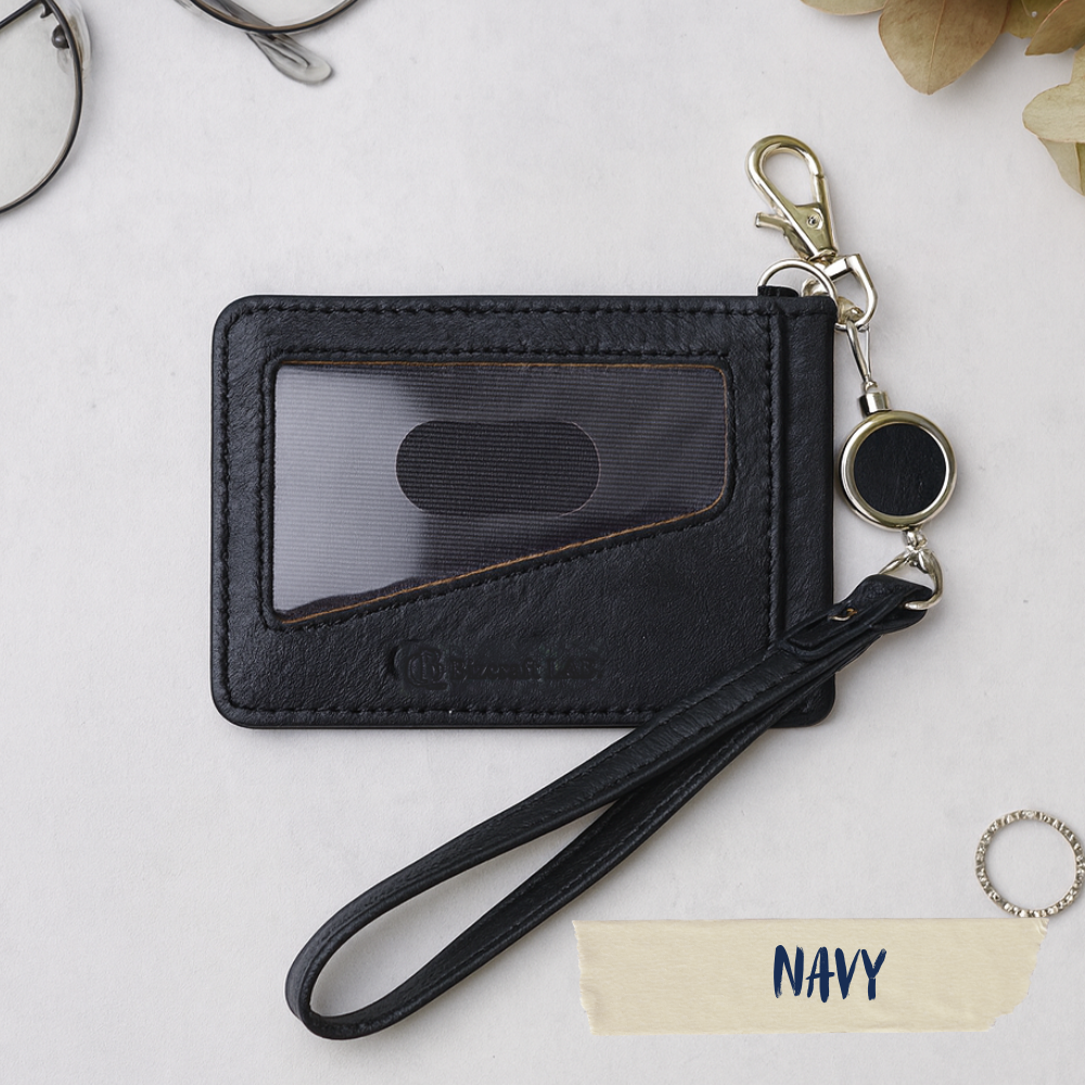 ストラップ付き 超お得！二つ折りカードケース 7枚収納 9色展開 ギフトBOX付 メンズ レディース 撥水レザー |  | 04