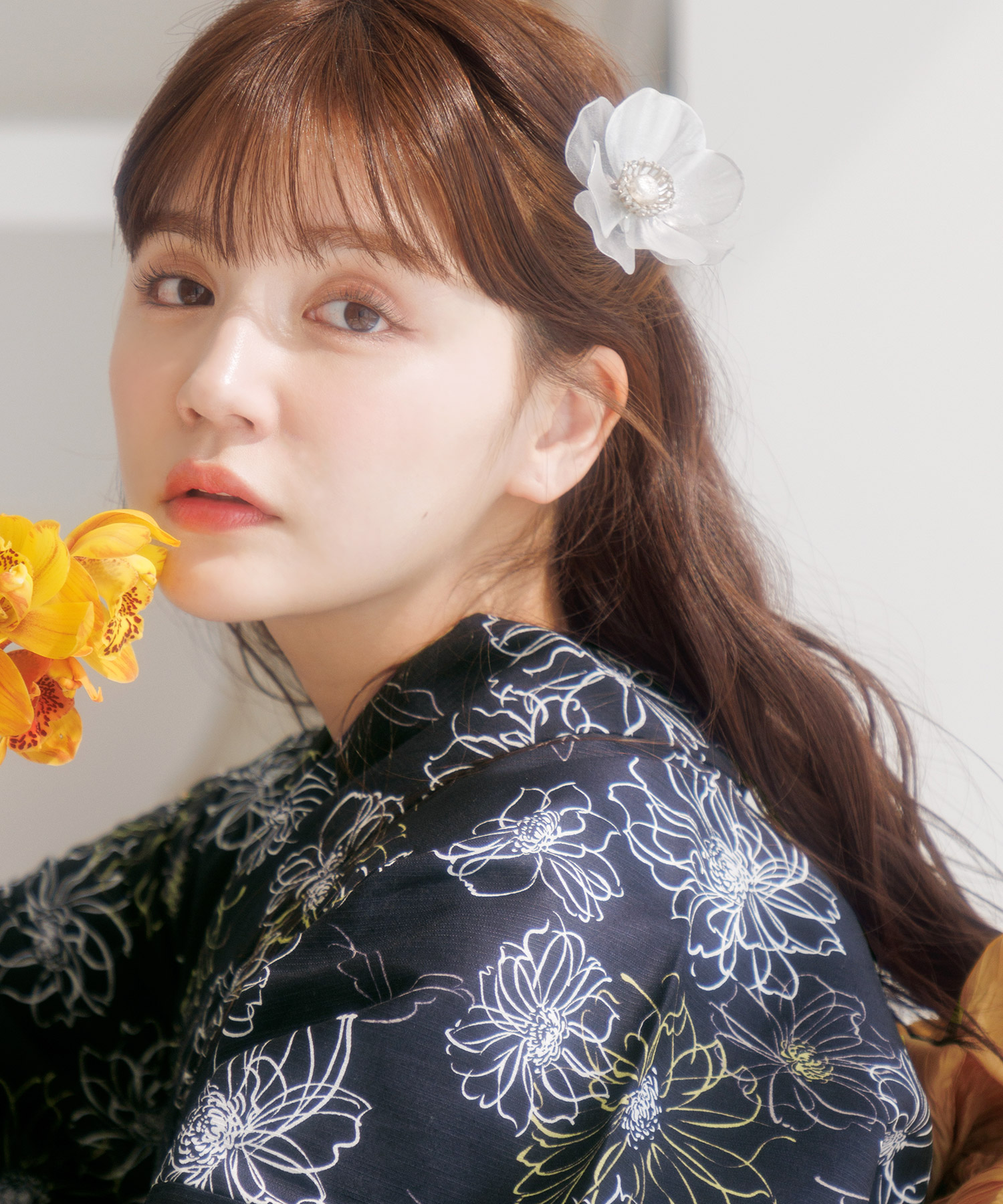 髪飾り 成人式 和装 袴 花 椿 卒業式 大きい レディース 浴衣 着物 振袖 ウエディング 結婚式 ヘアアクセサリー 二次会 七五三 百合 クリア 透明 2026年 | Dita | 02