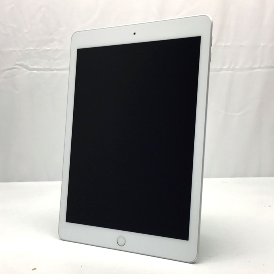 Apple iPad (第6世代) MR7K2J/A ホワイト128GB