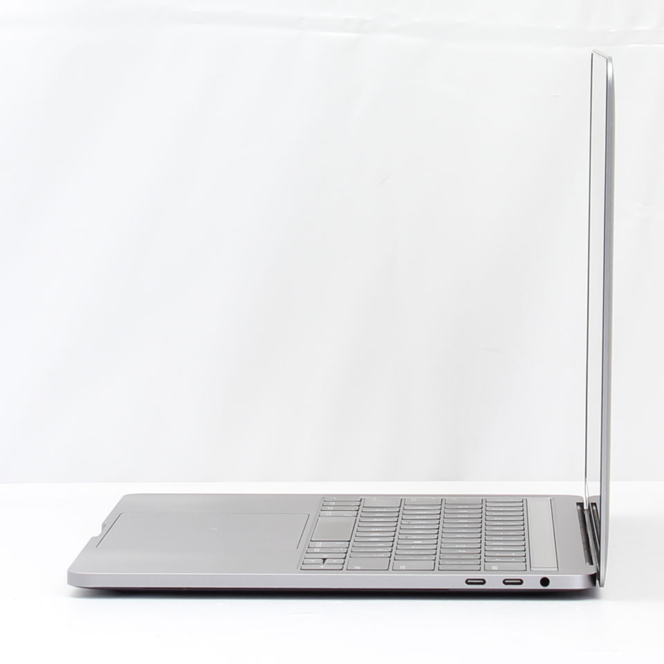 Apple MacBook Pro (13-inch, 2019 Four Thunderbolt 3 ports