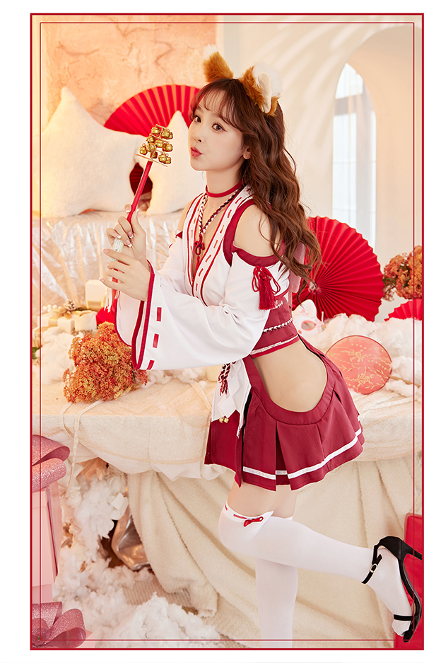 正規品]【あすつく】姫宮まほれ コラボ キツネ 巫女 和装 和服 着物