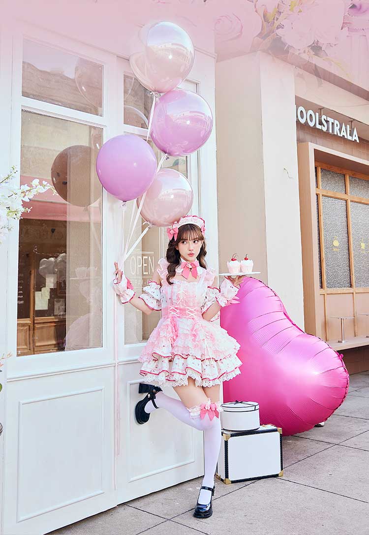正規品]【予約】コスプレ メイド ウエイトレス 家政婦 パープル ピンク