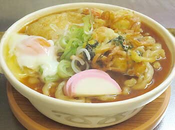 赤味噌煮込み鍋焼きうどん