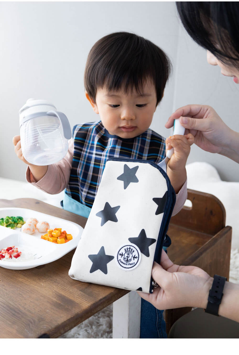 ＼スリムに収納／ お食事ポーチ お出かけ用 カトラリーケース 日本製 防水 離乳食 マルチポーチ 撥水 DORACO ドラコ ベビー ブランド 男の子  女の子 出産祝い