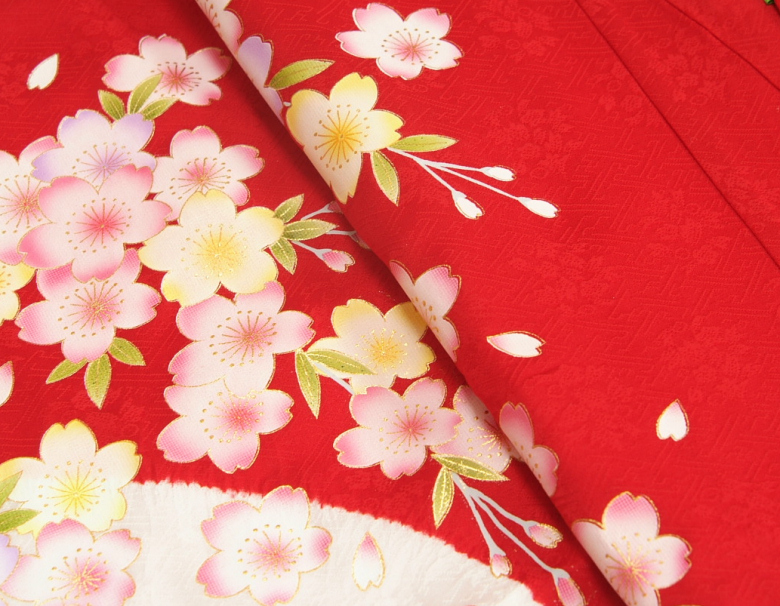 七五三 着物 7歳 日本製 着物フルセット 刺繍まり 黒地白梅柄帯セット 正絹本絞り赤色地着物 金彩箔 足袋に腰紐など20点セット 通販 