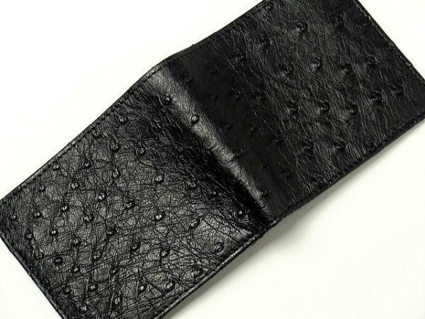 本革 オーストリッチ 二つ折り財布 一枚革 ブラック 財布 黒