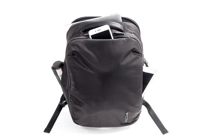 お買い得 インケース リュック VIA バックパック ビジネスバッグ VIA Backpack Lite with Flight Nilon Incase INTR100532-BLK Double Edge - 通販 - PayPayモール 重要なお知