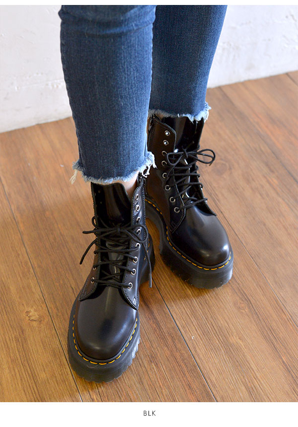 ドクターマーチン Dr.Martens JADON 8ホールブーツ コンバットブーツ