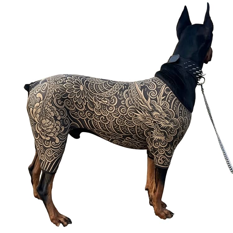 入れ墨アパレル おもちゃのボール付き 超大型犬 ドッグウエア 犬服