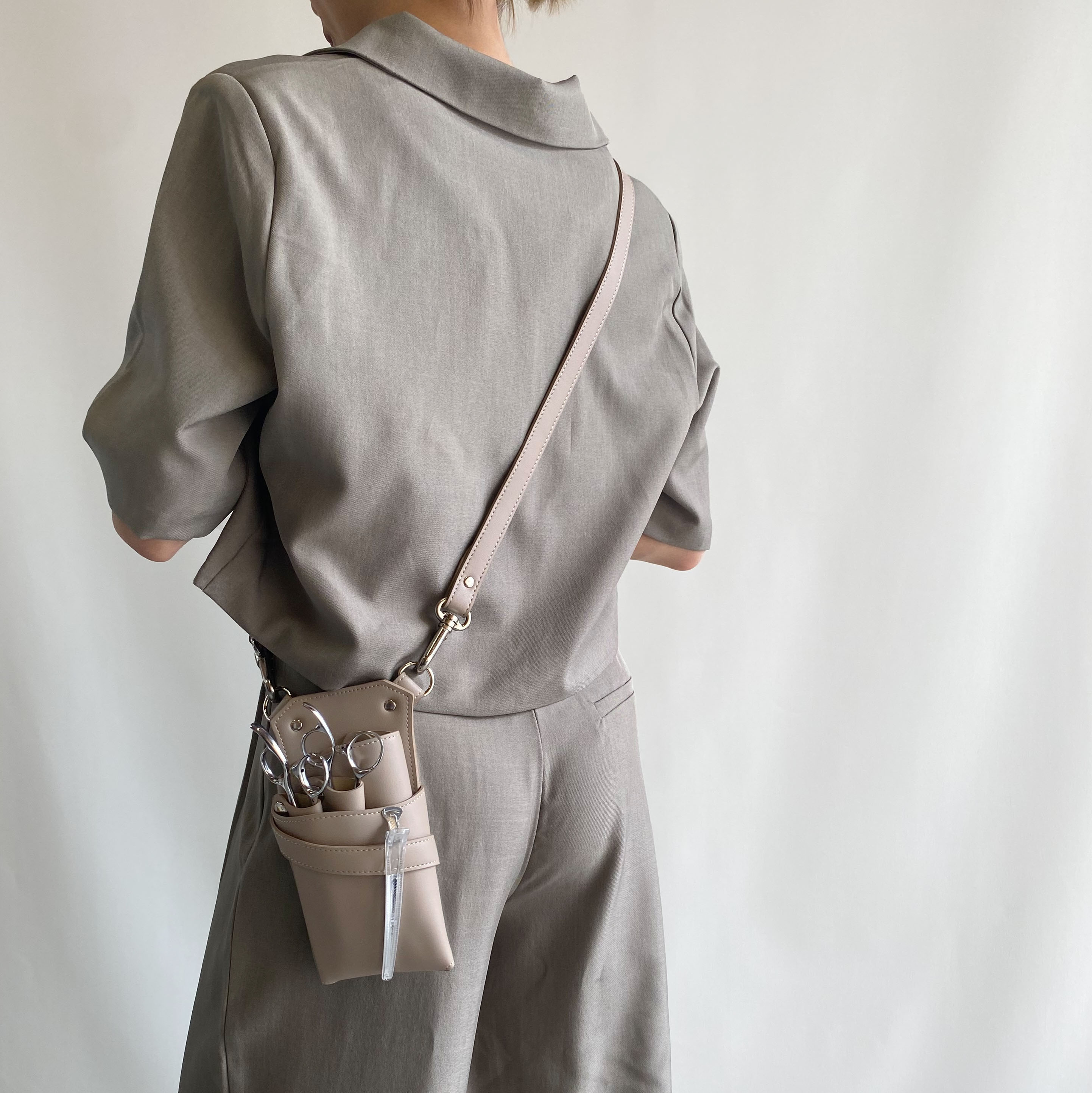 DEEDS シザーケース 美容師 ラティーナ no.372 グレージュ 3〜5丁入れ