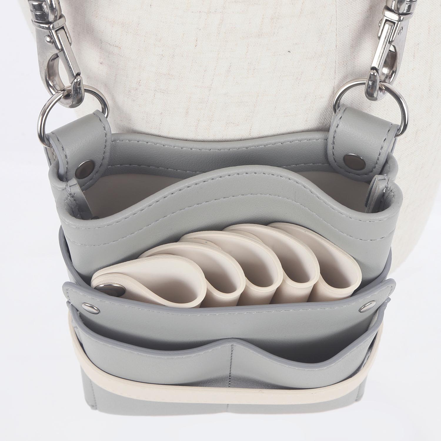 DEEDS シザーケース 美容師 ヴェネチア no.398 ライトグレー×アイボリー 0〜5丁入  国内シザーケース専門メーカー 理容師 トリマー グレー 灰色 白 ホワイト |  | 05