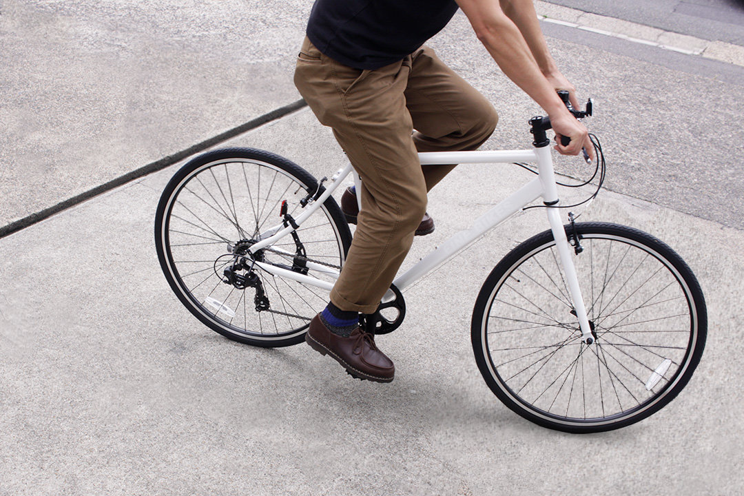 前後タイヤ・チューブ新品！モスグリーンリム】6段変速 700×28cクロス