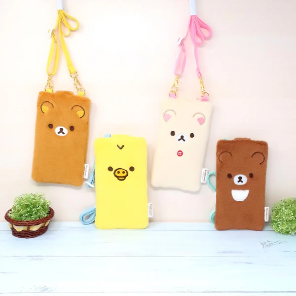 Rilakkuma モフモフスマホポーチ チャイロイコグマ 内藤デザイン研究所